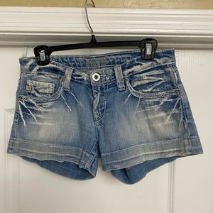 Big Star Light Denim Shorts size 26